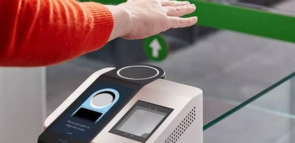 亚马逊推出Amazon One掌纹识别技术：抬手即支付