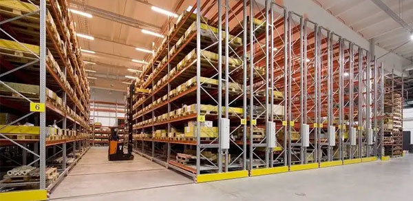 超高频RFID技术在仓储管理中的应用流程